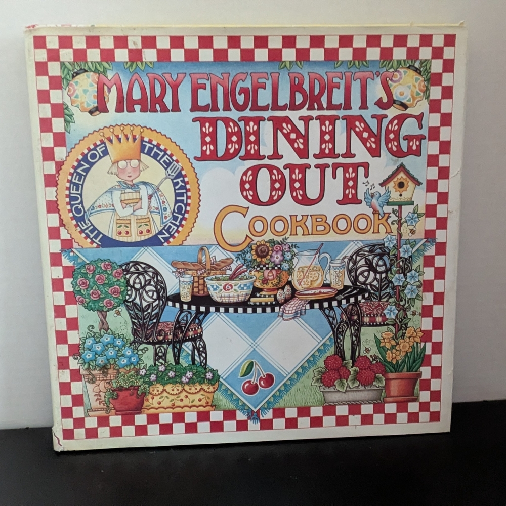 Mary Engelbreit's Dining Out Cookbook - Hardcover 2001 Pre-Owned